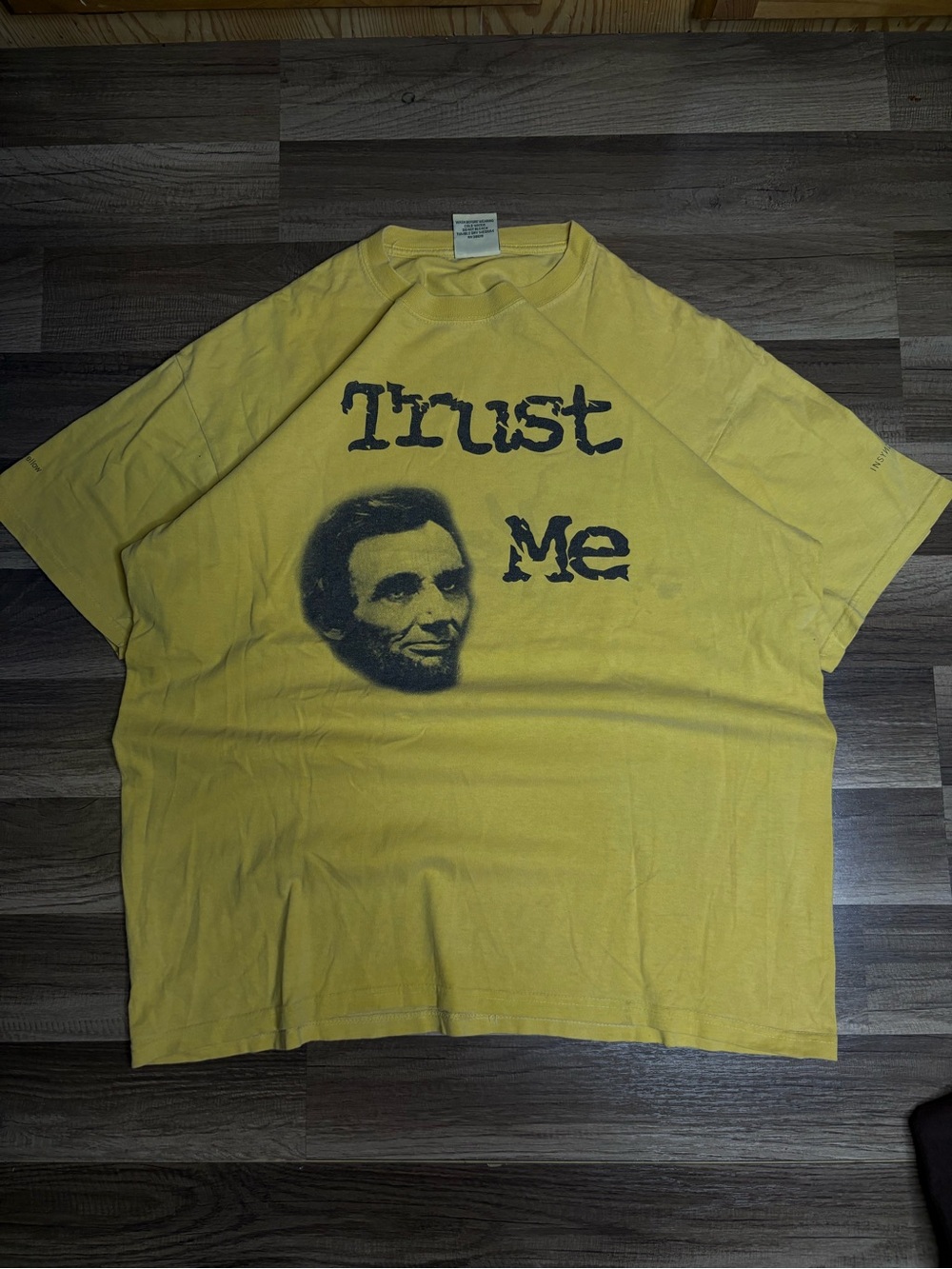 Anvil Trust Me Graphic Print Yellow Men's L Crew Neck Preshrunk Cotton T-Shirt